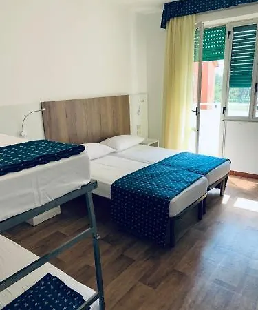 Al Capitano 3* Каорле