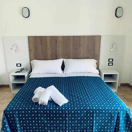 Al Capitano 3* Каорле